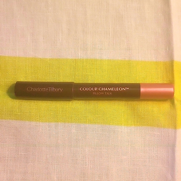 NEW Charlotte Tilbury Color Chameleon Eyeshadow in Pillow Talk, 0.056 oz. No box - Picture 1 of 3